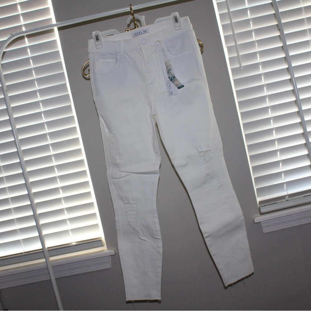 Level 99 Janie High Rise White Skinny Jeans - Picture 11 of 16